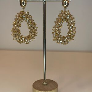 oorbel kmet fijne lichtbruine parels