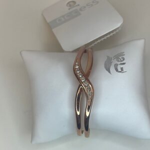 12e509e7-12e5-4074-86d5-85f360cb5a71.jpg armband rose met steentjes