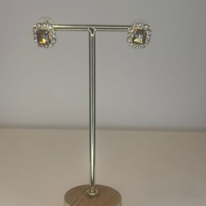 oorbel bruine ingelegde steen