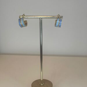 stekertjes blauwe kleine ringen