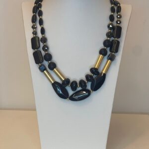 39c7bdee-8e63-4285-802b-712bbab33b2c.jpg dubbele ketting zwart met goud