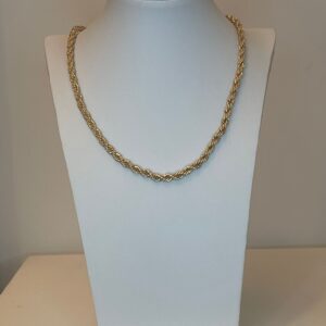 3cd86fdc-10a6-4201-a795-ae6cee839fa8.jpg gevlochten ketting goud