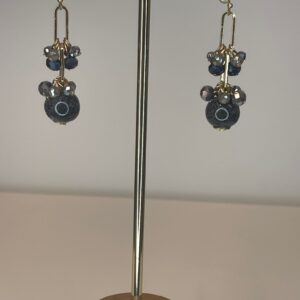 421e03e6-58a2-4875-8749-b42a8470ed3a.jpg oorbel hanger pareltjes grijs