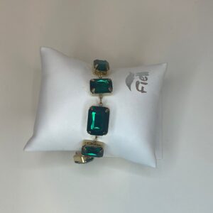 4390d610-0904-48d4-858c-50f477ee85bf.jpg armband met groene stenen