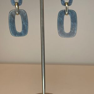 5bc22644-7c6c-4628-b927-56b886b62549.jpg oorbel grijze hanger