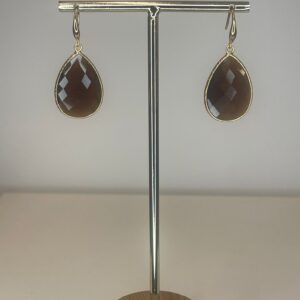 63e84e6b-372a-42c1-b862-d81f2ffeb8d9.jpg oorbel hanger cat eye bruin