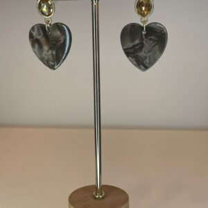 652154d4-59ae-4091-a342-2006173071f6.jpg oorbel klein bruin hart