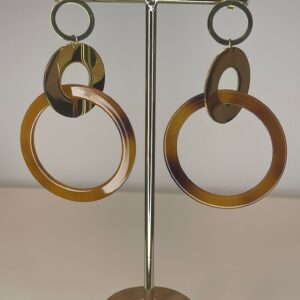 oorbellen met gouden en bruine ringen