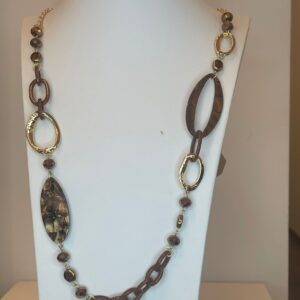 7a336837-1622-473a-b94d-0a574f395065.jpg lange ketting bruin