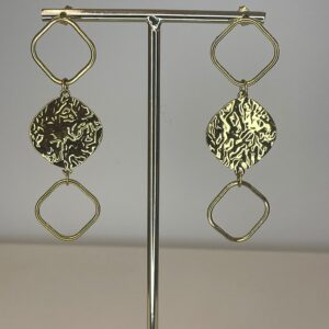 oorbellen goud met relief