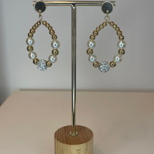 oorbel hanger met parels en gouden kralen