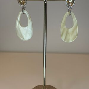 oorbel clip beige hangers