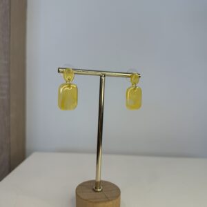 IMG_6744.jpeg oorbel gele hangertjes