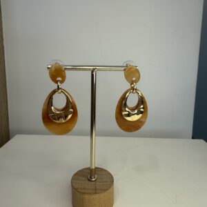 IMG_6765.jpeg oorbel lichtbruine hanger